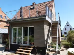 Eksklusiv tagterrasse med glasværn i Odense - Totalentreprise udført af Bakmann ApS"